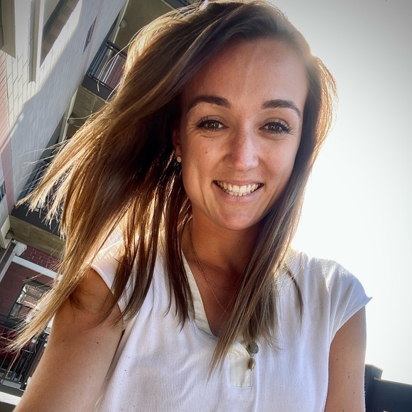 Meet your Posher, Baylee - Picture 2 of 2